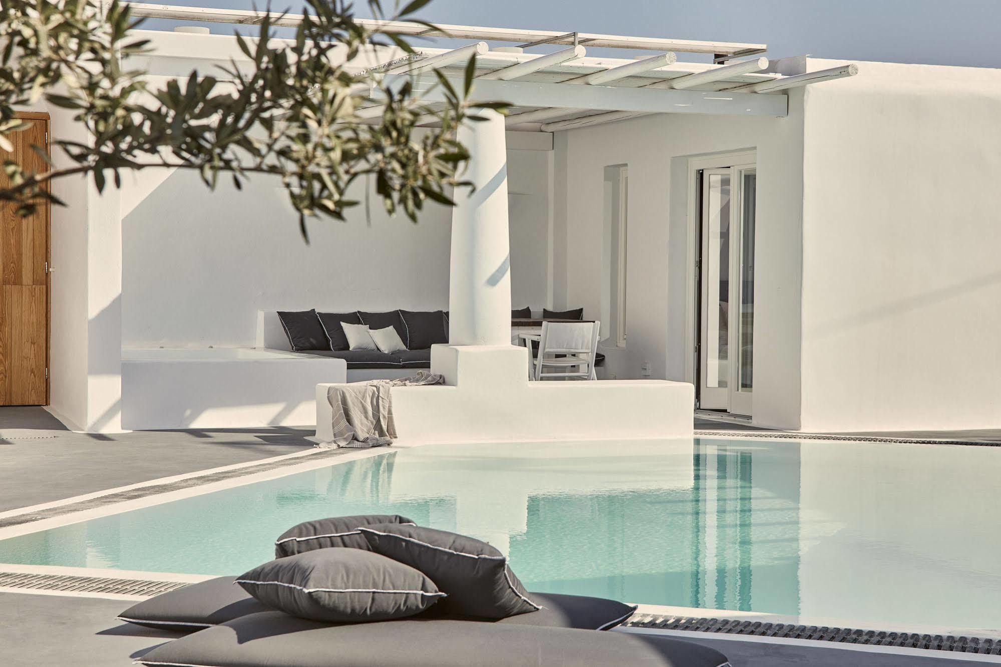 Boho Suites Santorini Playa de Perivolos Exterior foto
