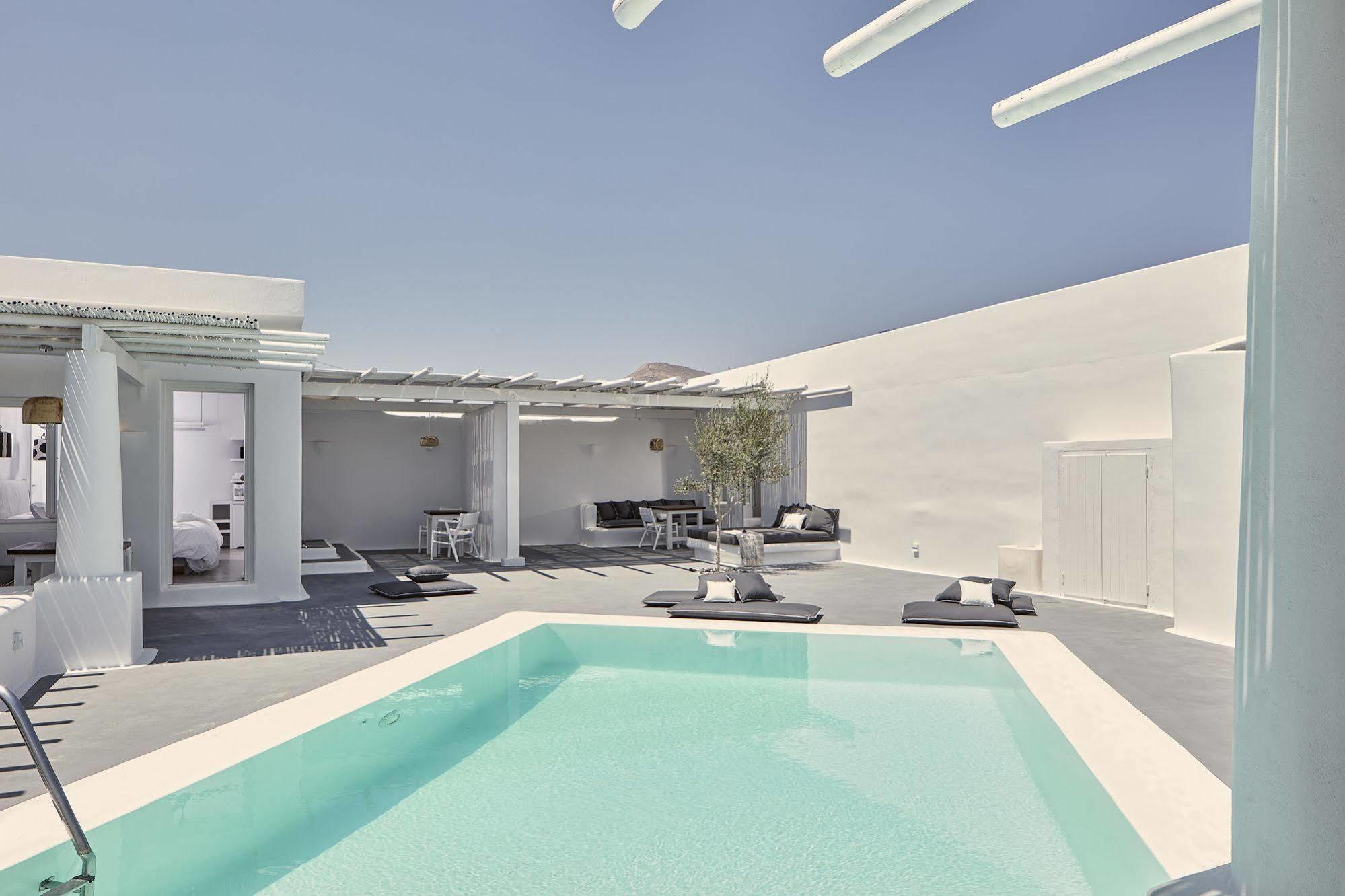 Boho Suites Santorini Playa de Perivolos Exterior foto